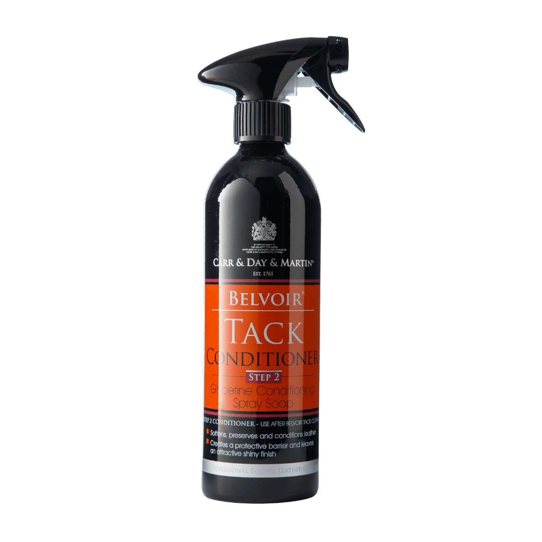 CARR & DAY & MARTIN Tack Conditioner step 2