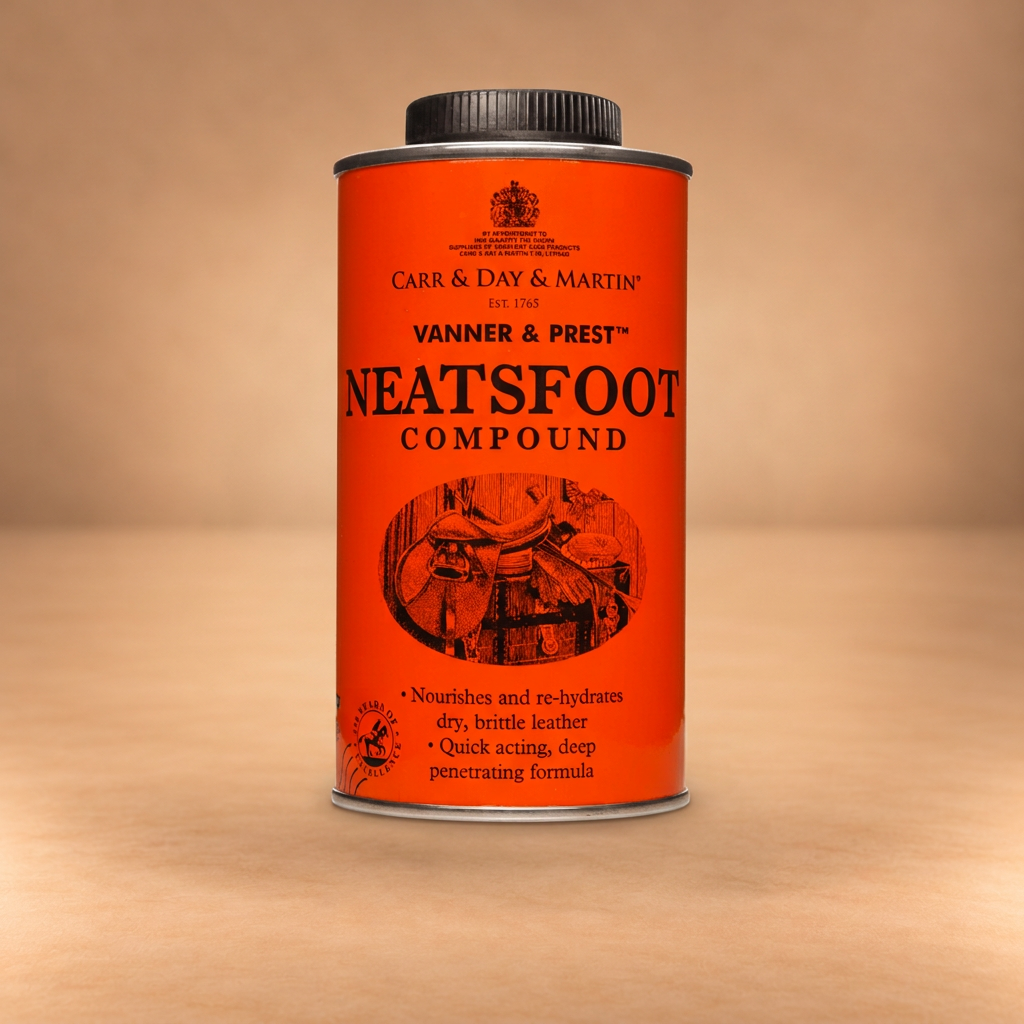 Vanner & Prest Neatsfoot Compound su sfondo beige