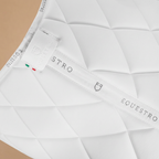 Sottosella Equestro bianco - dettaglio sfondo beige