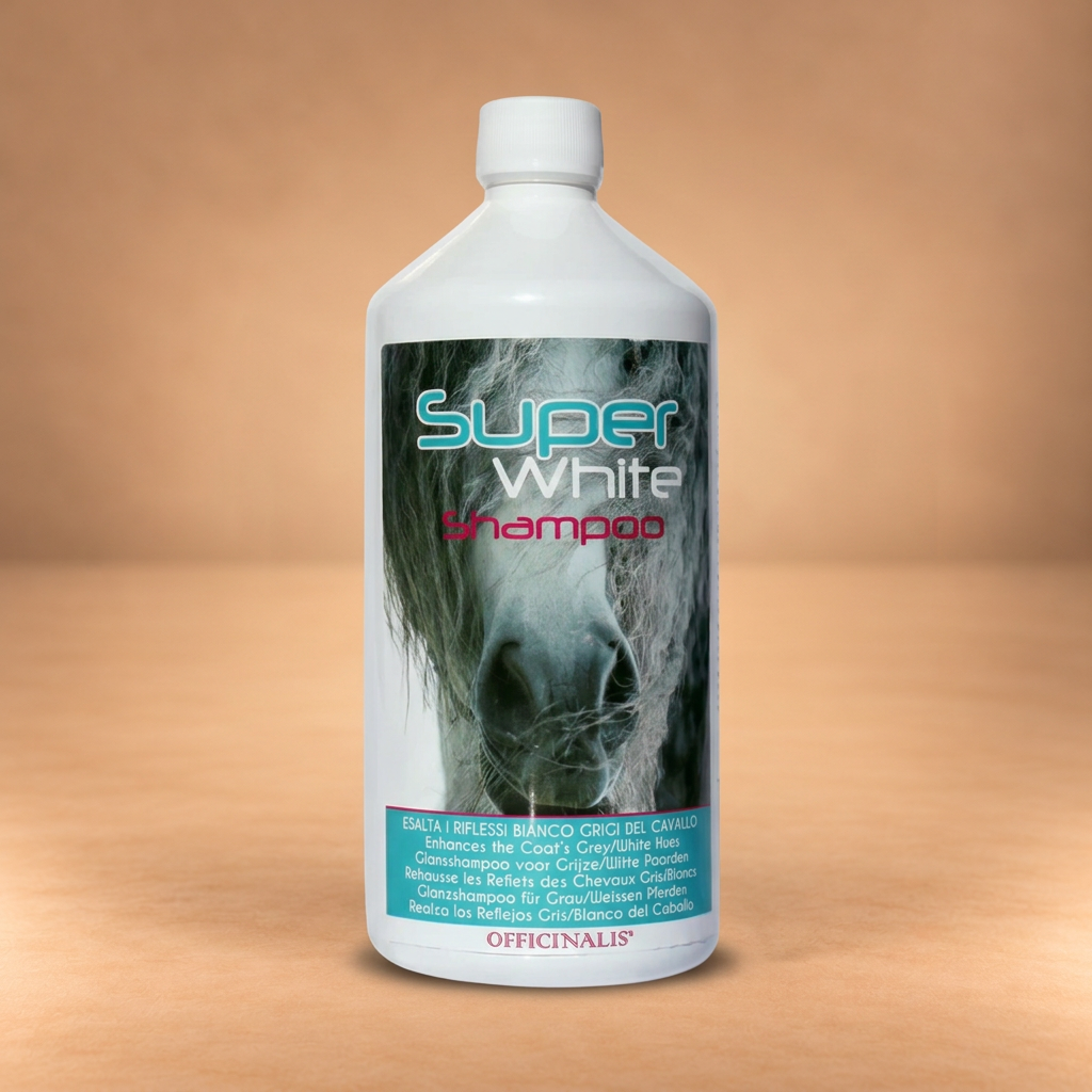 Super White Shampoo su sfondo beige